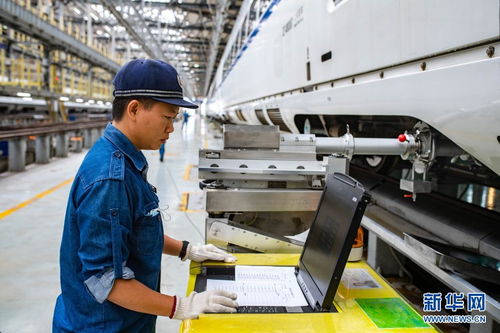 动车“体检”记 体检车为暑运安全保驾护航